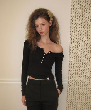 Enter button tee - Black