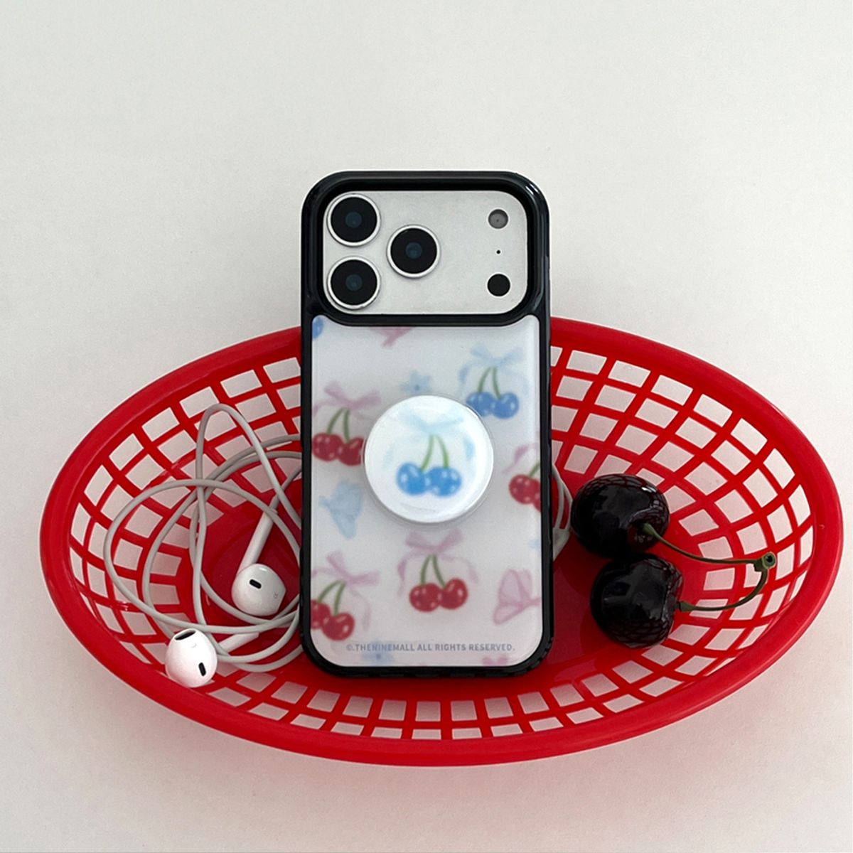 더나인몰(THE NINEMALL) blurry cherry case [블랙 맥세이프 범퍼케이스]
