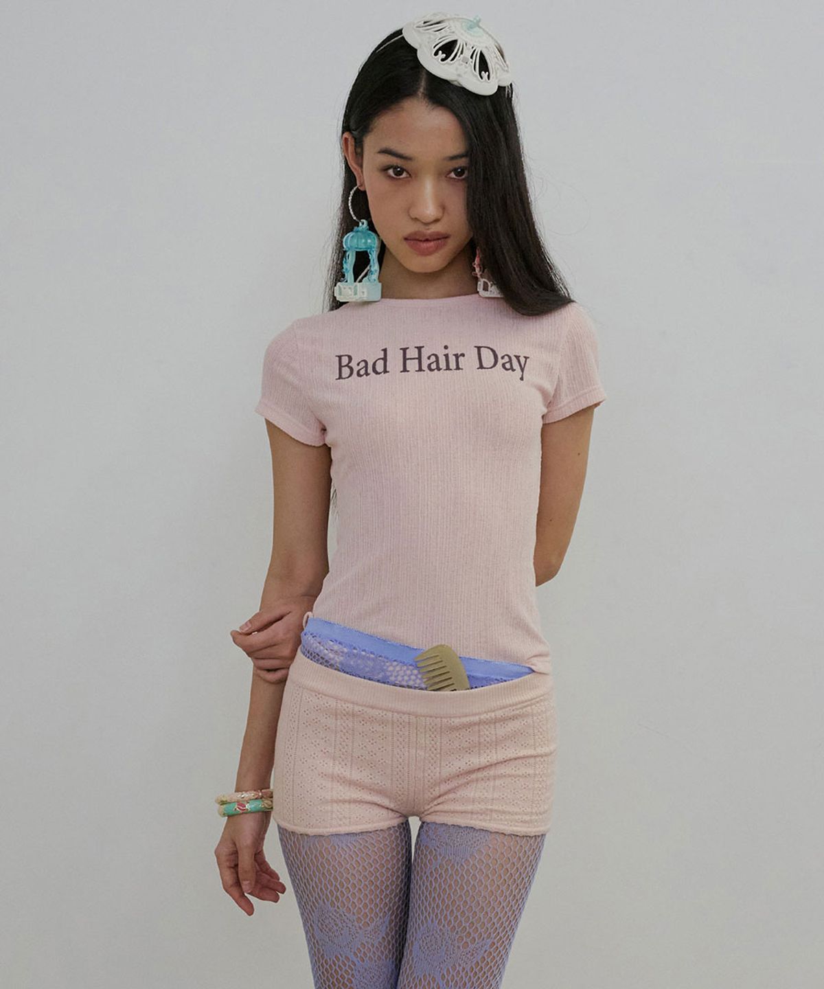 스컬프터(SCULPTOR) Bad Hair Day Baby Tee Peach