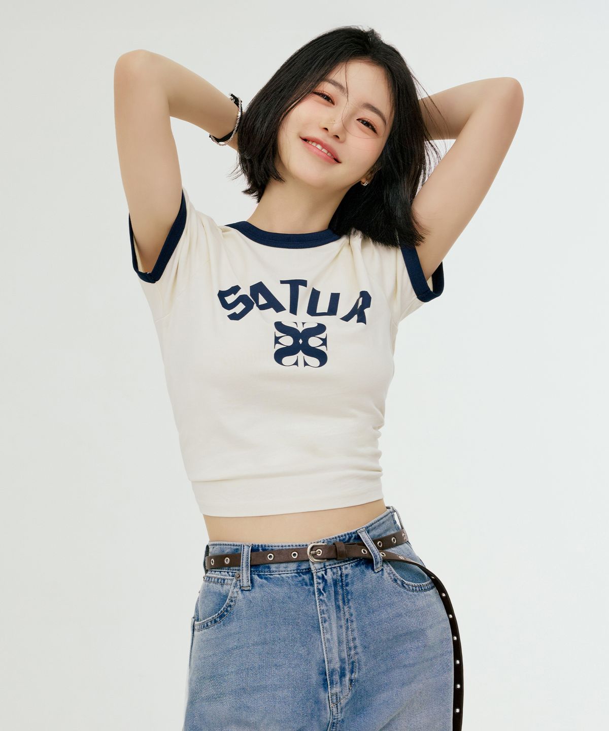 세터(SATUR) (W) 아치 로고 링거 반팔 티셔츠 크림