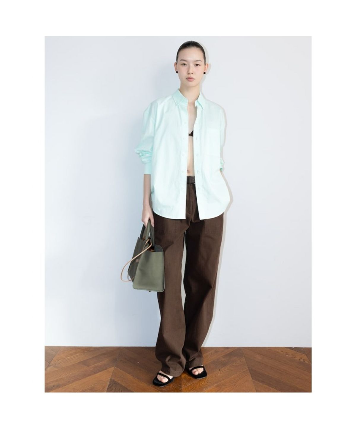 디애퍼처(THE APERTURE) Aperture Basic Shirt  Apple Green (TA6264A02K)