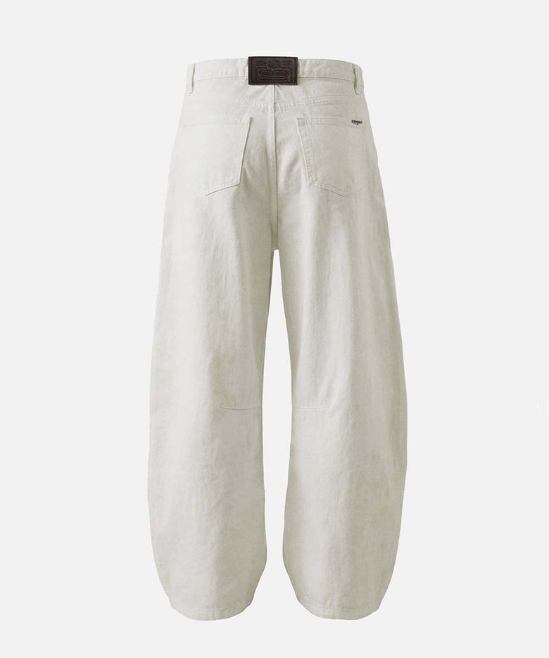 701 Semi Curved Fit Pants - White
