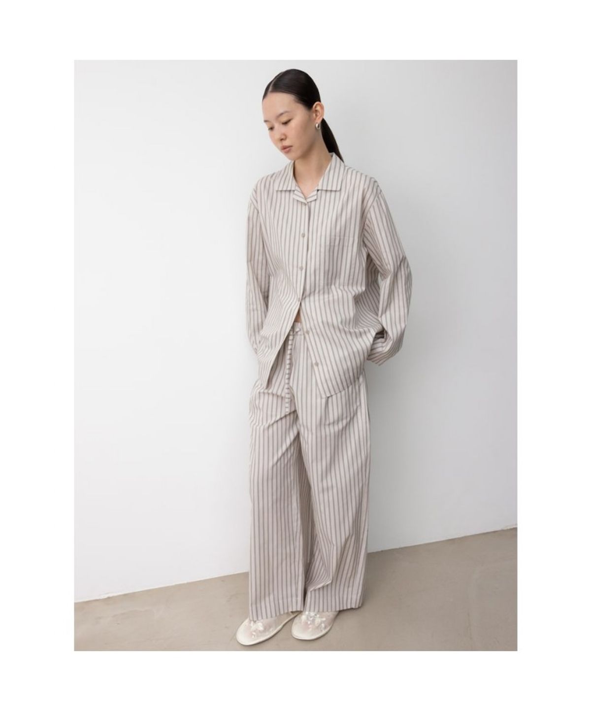 디애퍼처(THE APERTURE) Sidogras Pajamas Shirt  Beige (TA5764A08A)