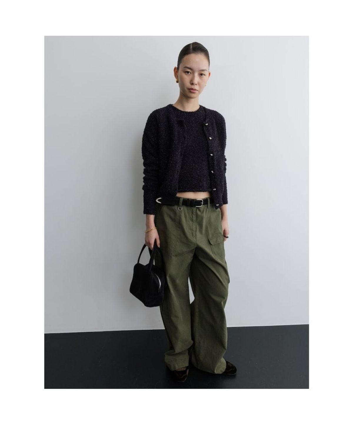 디애퍼처(THE APERTURE) Disco Knit Cardigan  Navy (TA575AA06R)