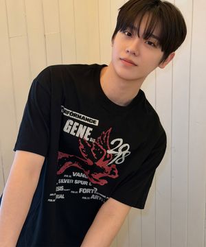 가디안 크롭 반팔티 블랙