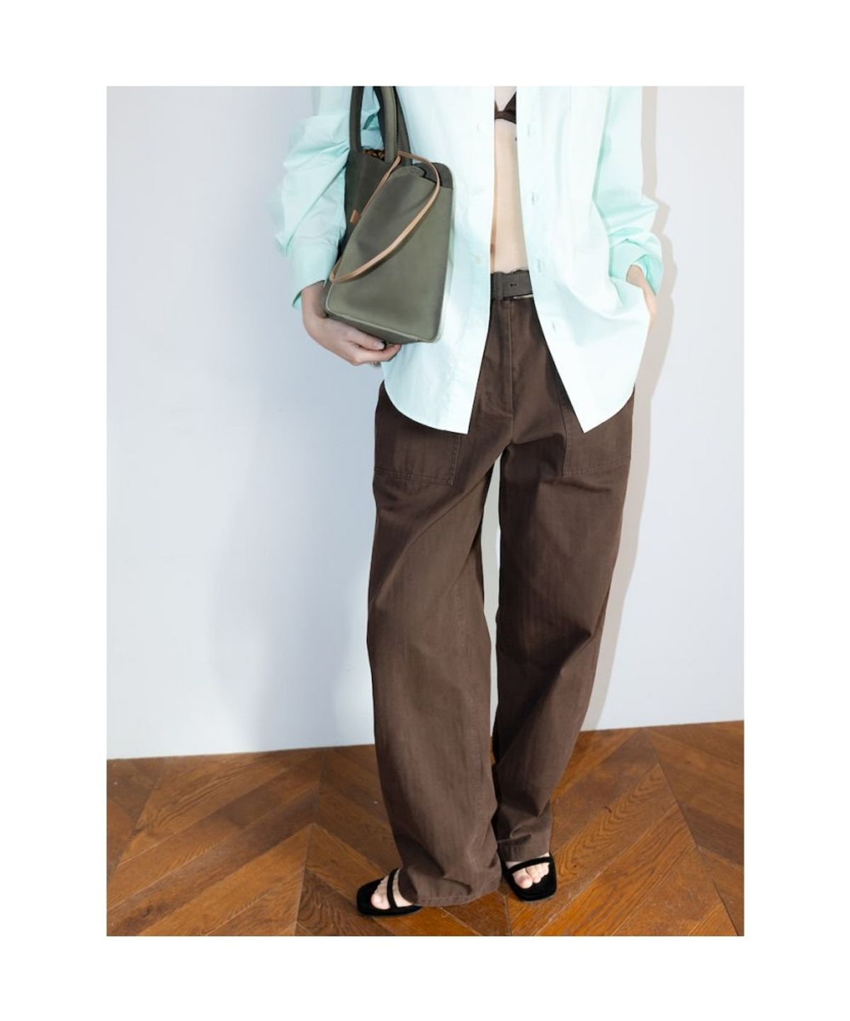 디애퍼처(THE APERTURE) Ralph Baggy Pants  Brown (TA6221A08D)