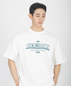 심플 오버핏 BD -1 프린티드 하프넥 티셔츠 (WHITE)