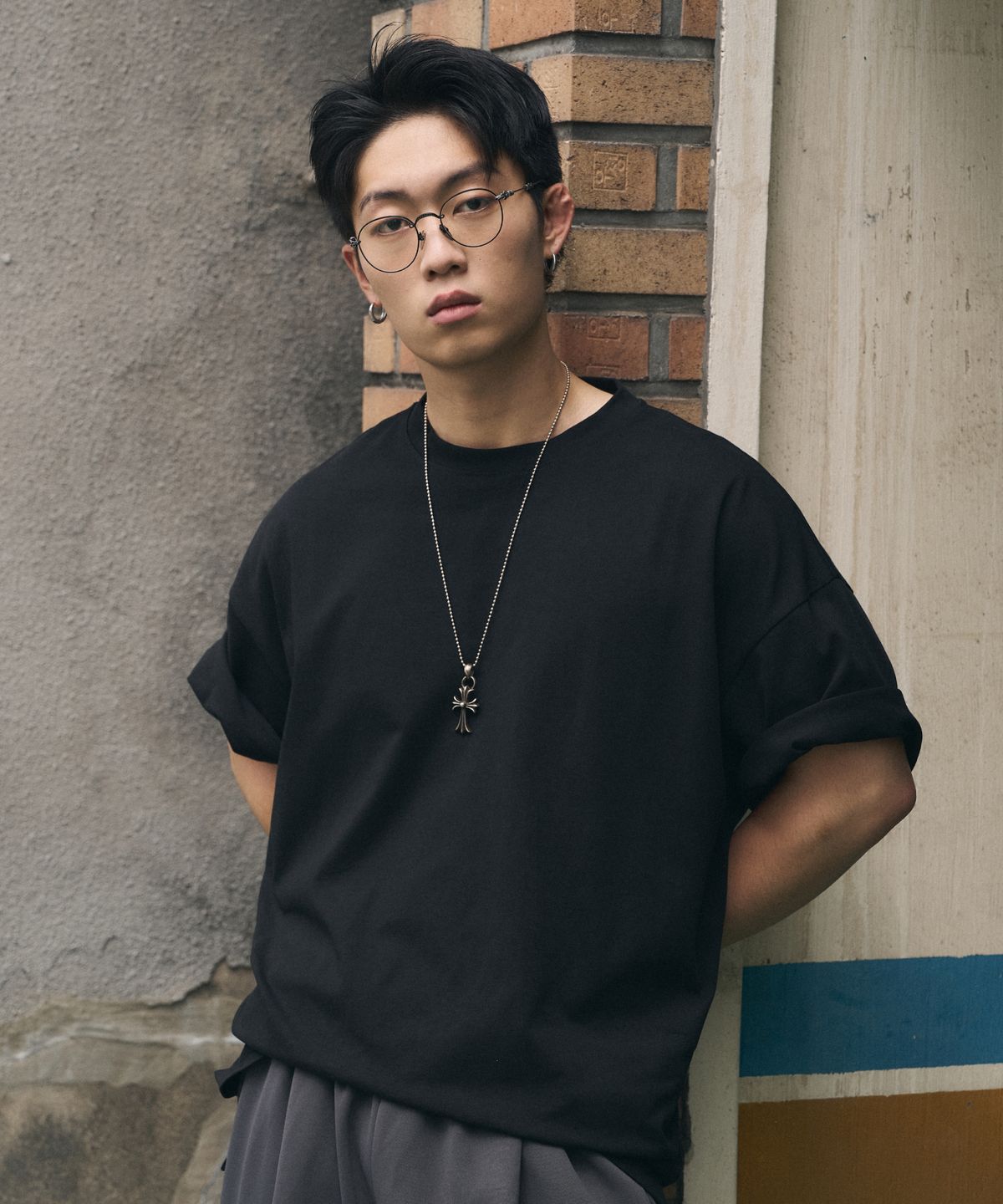 버클다운(BUCKLE DOWN) 엑스트라 - 오버핏 헤비 웨이티드 박시 티셔츠 (BLACK)