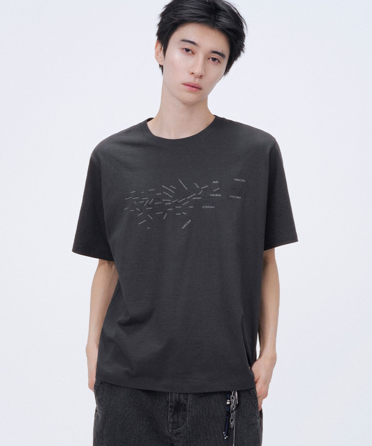 미세키서울 맨(MISEKISEOUL MEN) Travel step short sleeve BLACK