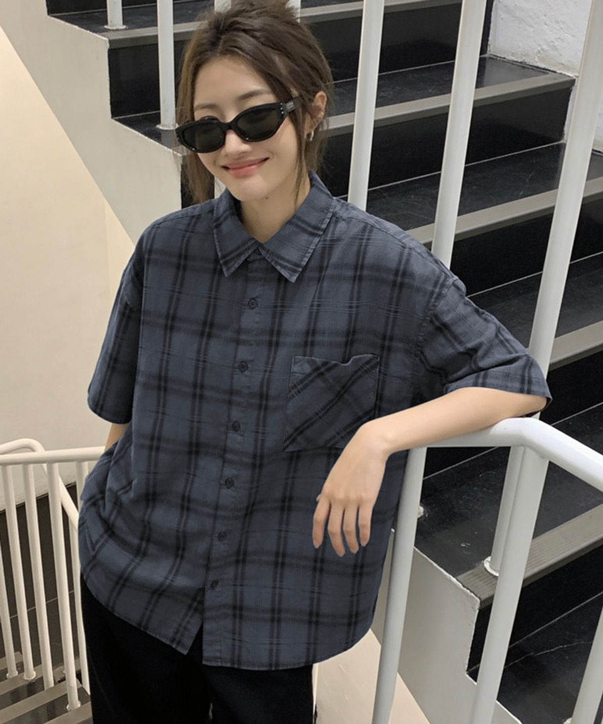 놈브레(NOMBRE) 시그니처 체크 반팔 셔츠 [네이비]