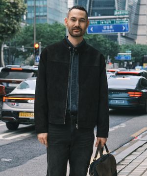 DIEMS 스탠드 카라 스웨이드 점퍼_블랙 (클래식핏)_DJPXA01CSB