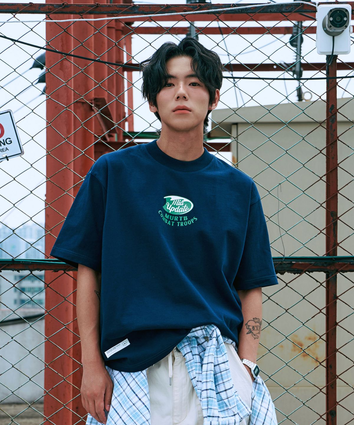 미드업데이트(MIDUPDATE) MKB Logo print T shirts Royal blue