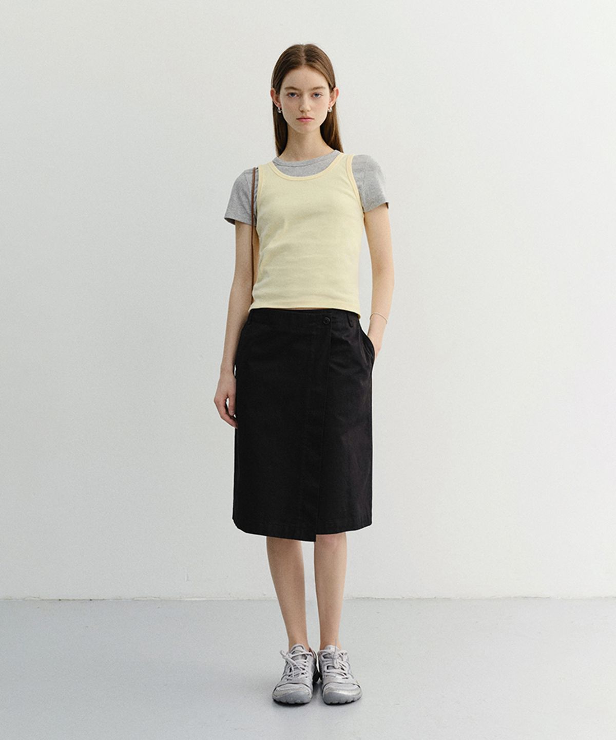 던스트(DUNST) 90S MIDI SKIRT_UDSK6B226_BLACK