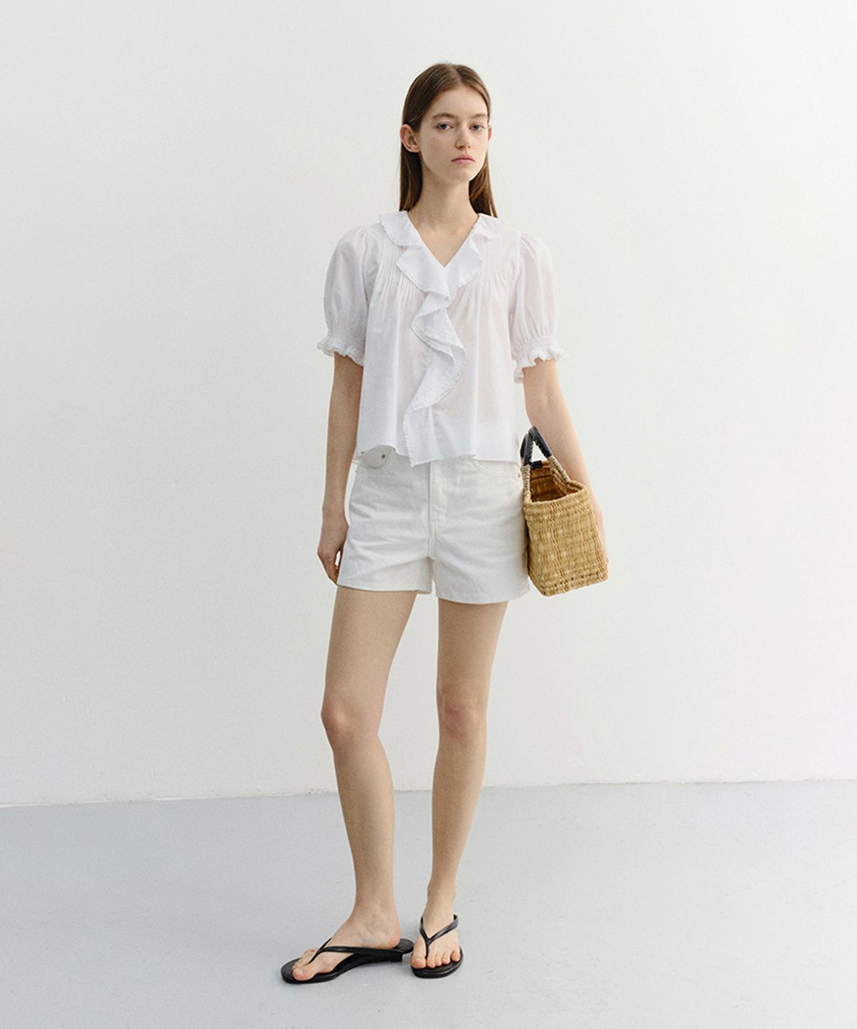 던스트(DUNST) RUFFLE BLOUSE_UDBL6B221_WHITE