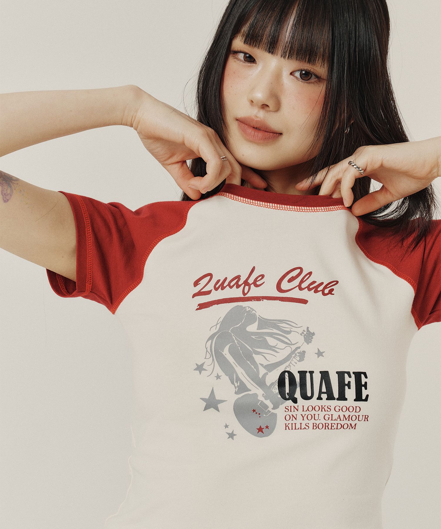 MUSINSA | QUAFE RAGLAN GRAPHIC SLIM T-SHIRT_2color