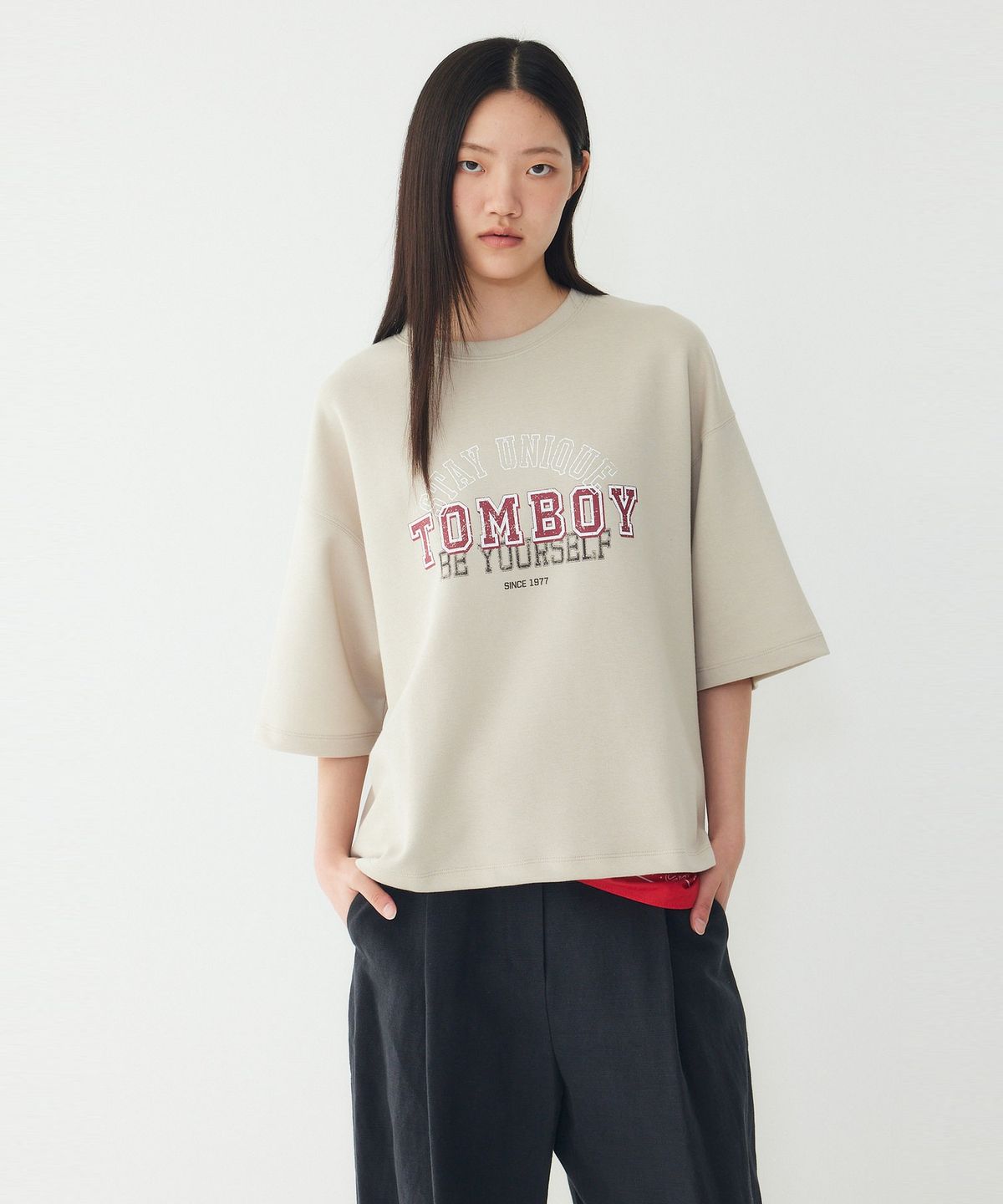스튜디오 톰보이(STUDIO TOMBOY) 톰보이 레터링 반팔 티셔츠_베이지 9176222992