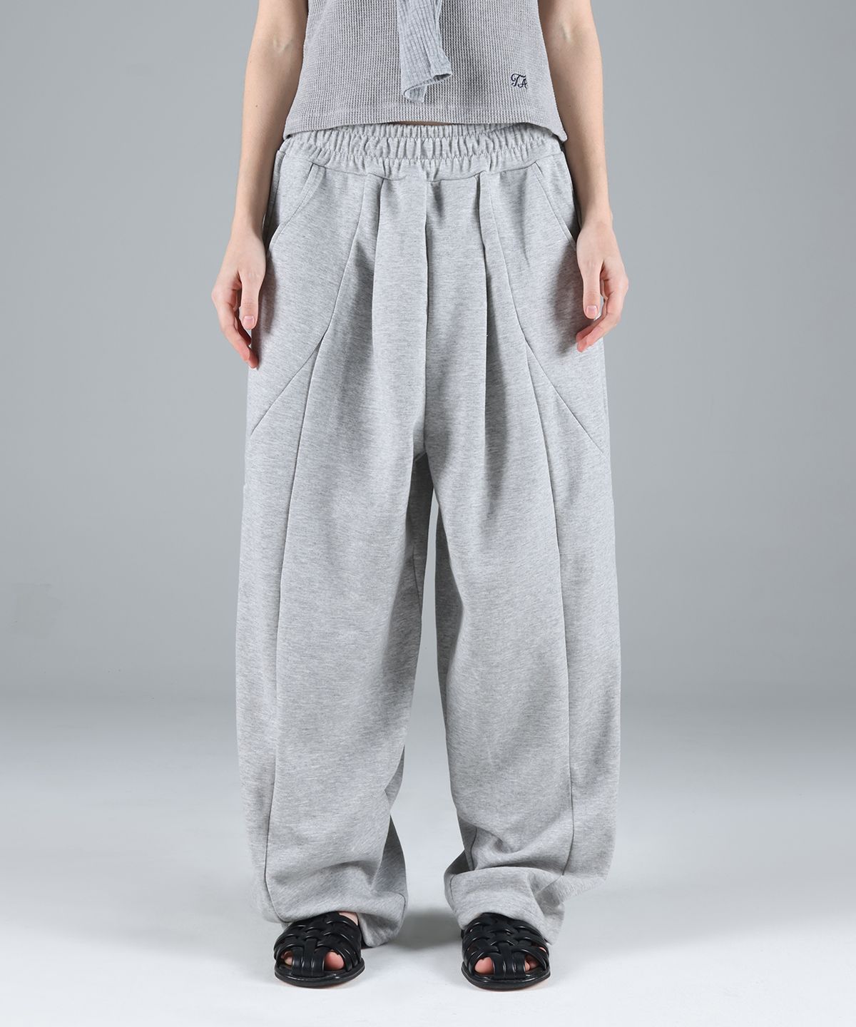 포더핏(FOR THE FIT) 절개 커브드 와이드 스웨트팬츠_멜란지