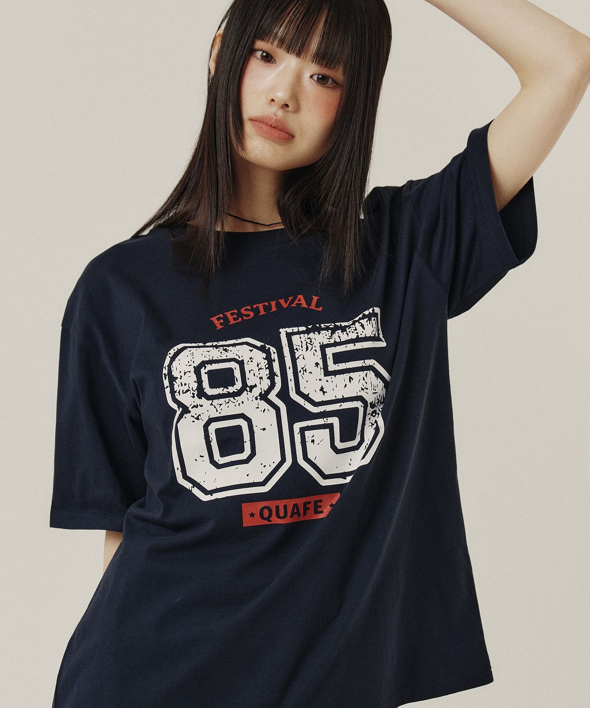 꾸아페(QUAFE) NUMBER 85 OVERFIT GRAPHIC T-SHIRT_2color