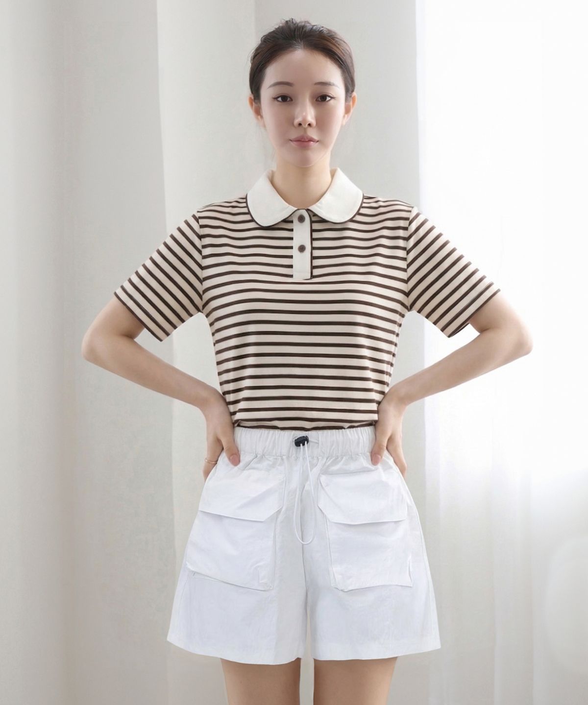 클레이스(CLACE) 미리 라인 카라 티셔츠_브라운