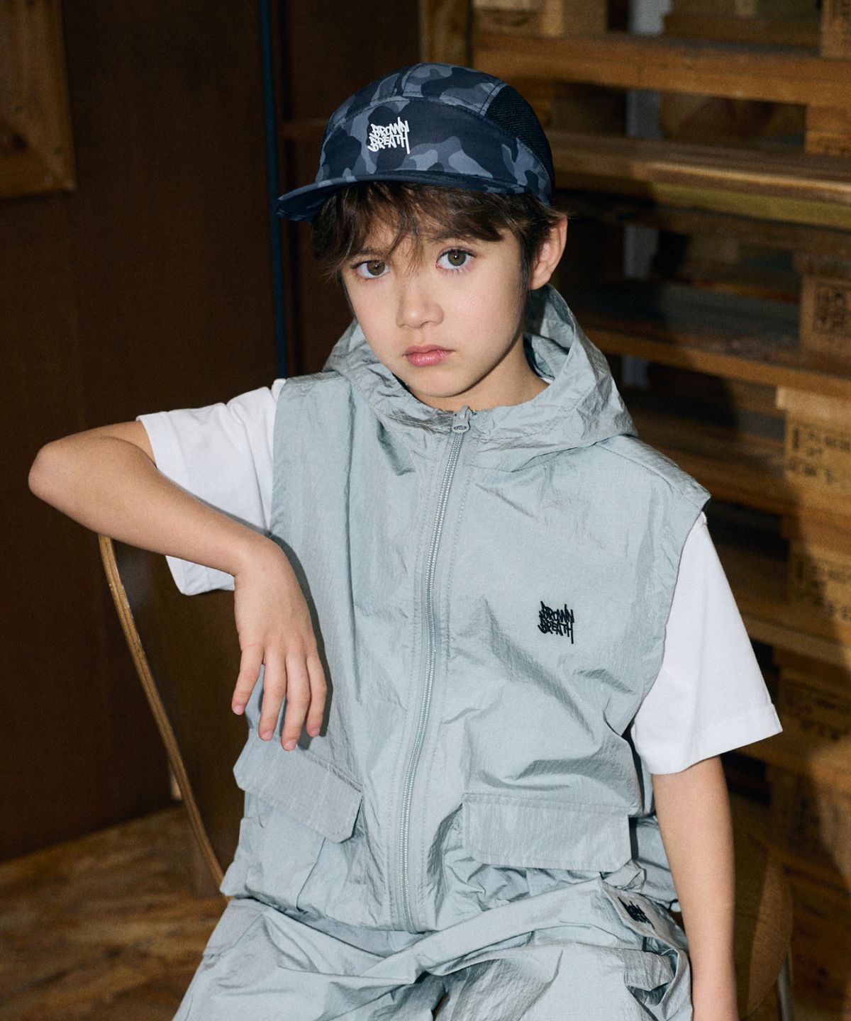 브라운브레스 키즈(BROWNBREATH KIDS) KIDS TAG LIGHT HOOD VEST - GREY