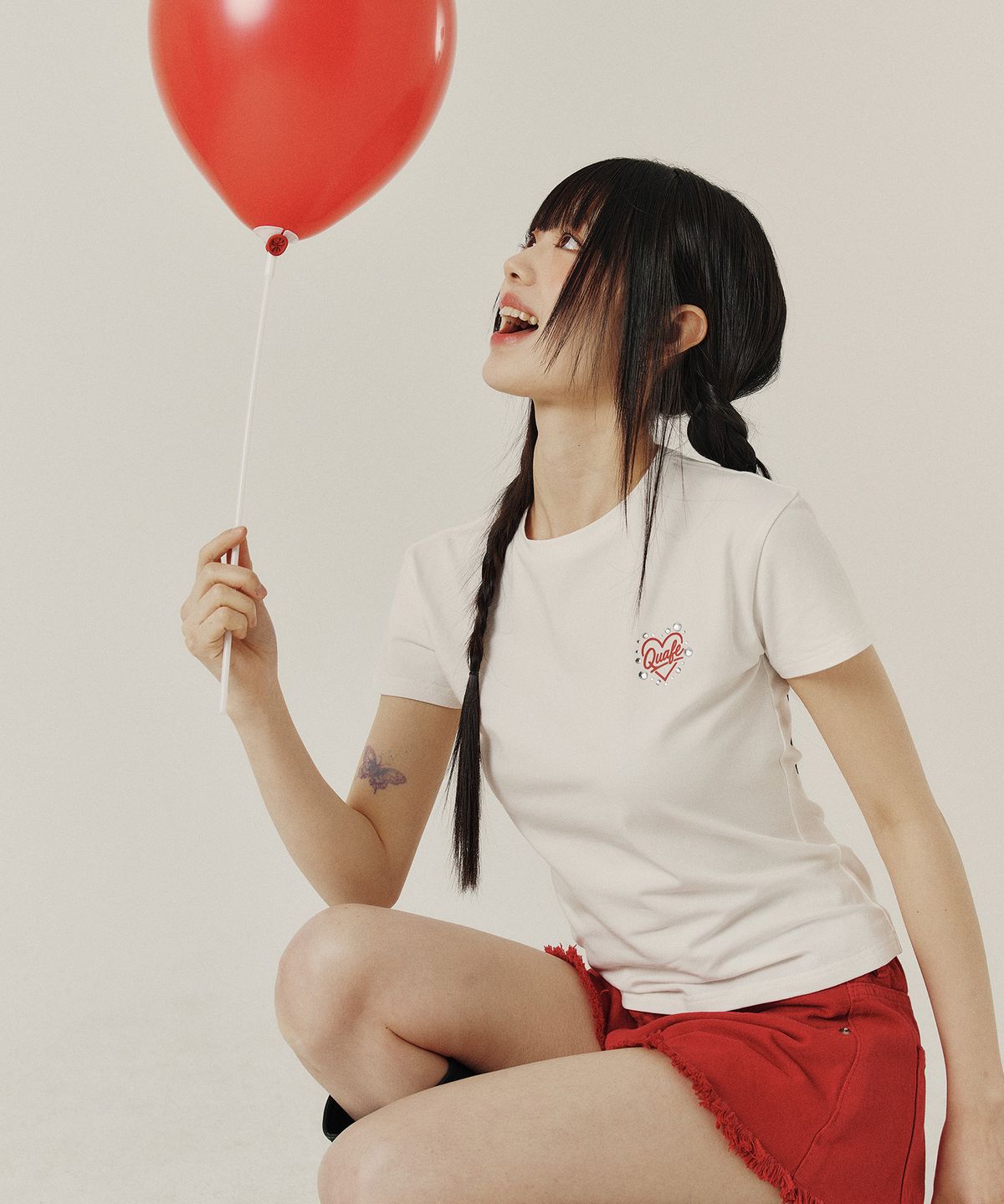 꾸아페(QUAFE) HEART LOGO SLIM T-SHIRT_4color