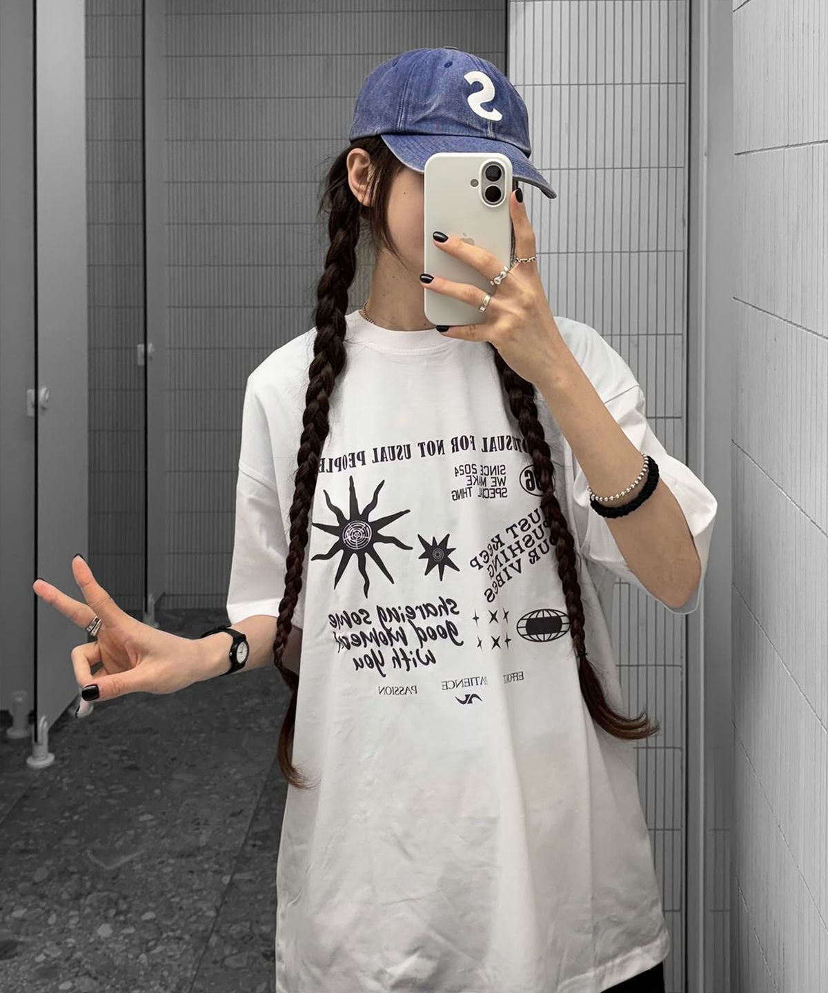 낫유즈얼(NOTUSUAL) 심볼에포트 오버핏 반팔티 4color