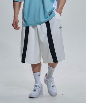 더블 패널 버뮤다 팬츠 - White