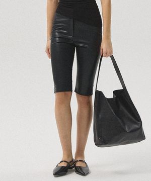 Ines Leather Biker Capri Pants_BLACK