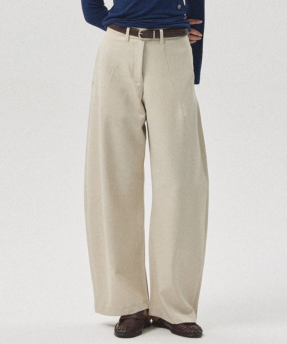 아흐레(AHRE) Rex Curved Tuck Slacks_BEIGE [기장선택]