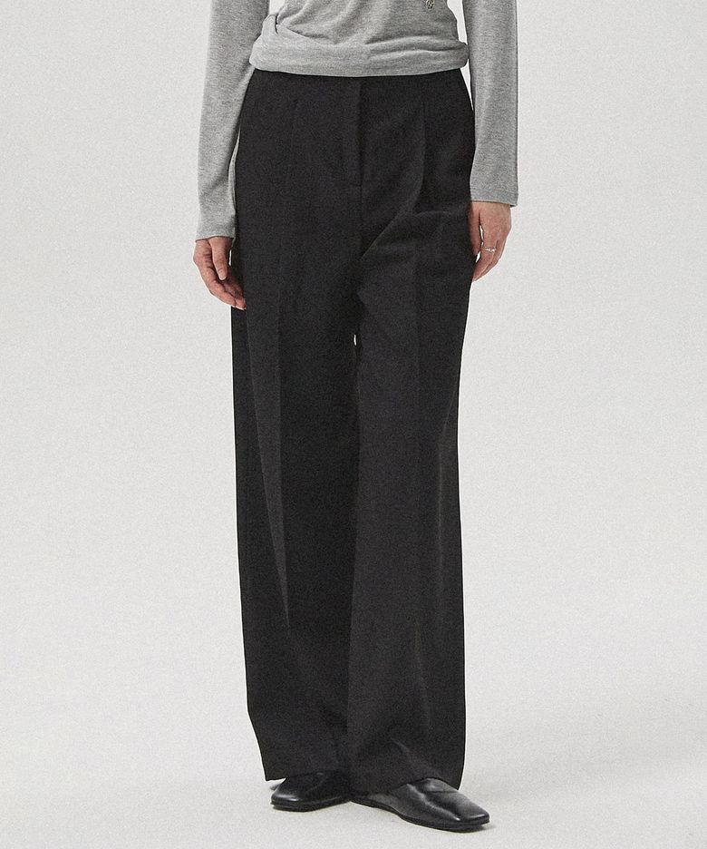 Frame One-Tuck Wide Slacks_BLACK