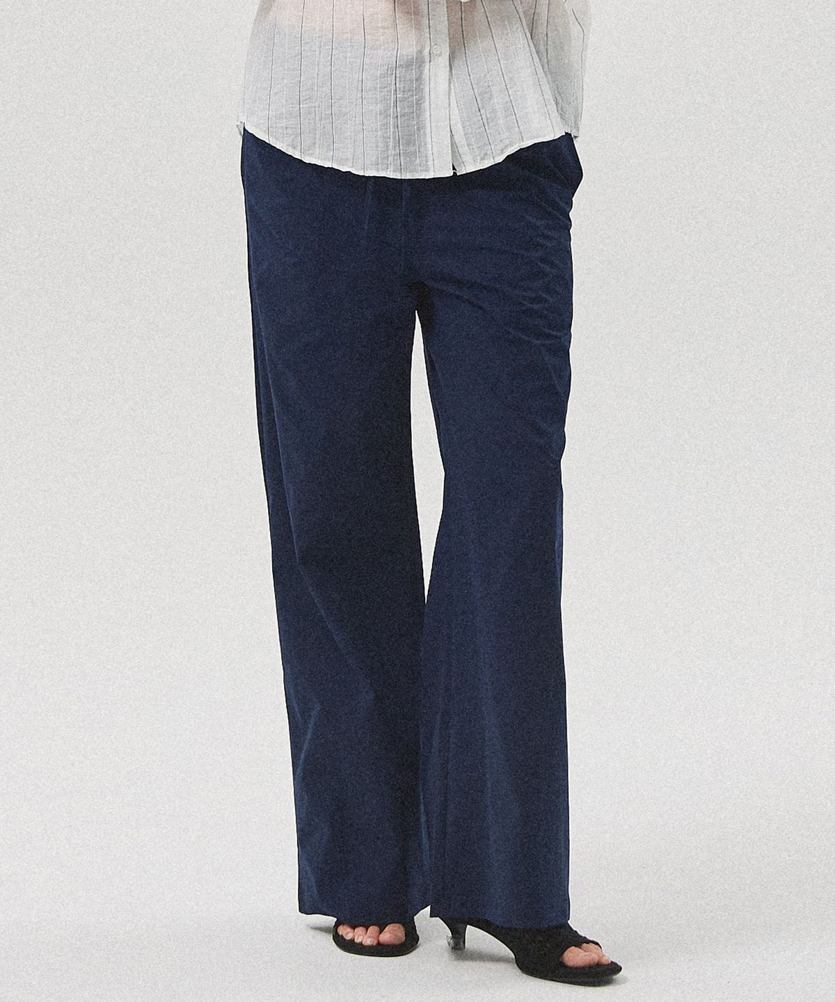 아흐레(AHRE) Ciro Cotton-Touch Banding Wide Straight Pants_NAVY