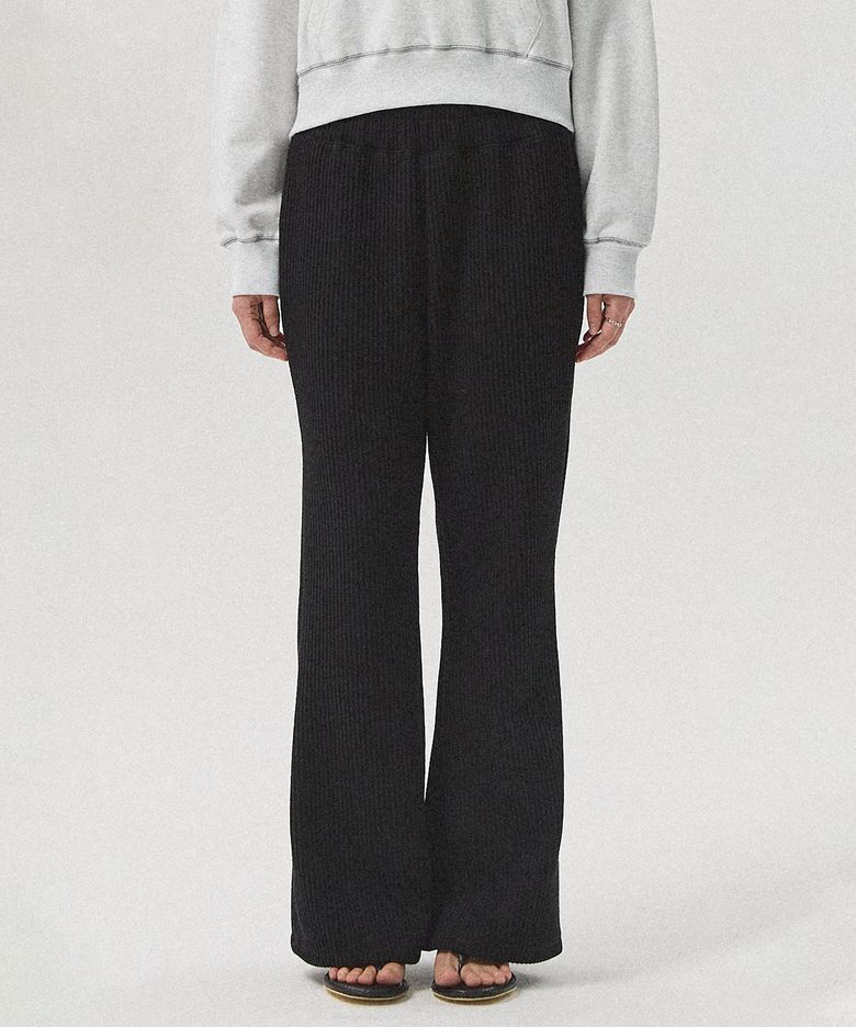 Lucie Semi Rib Knit Bootcut Banding Pants_BLACK