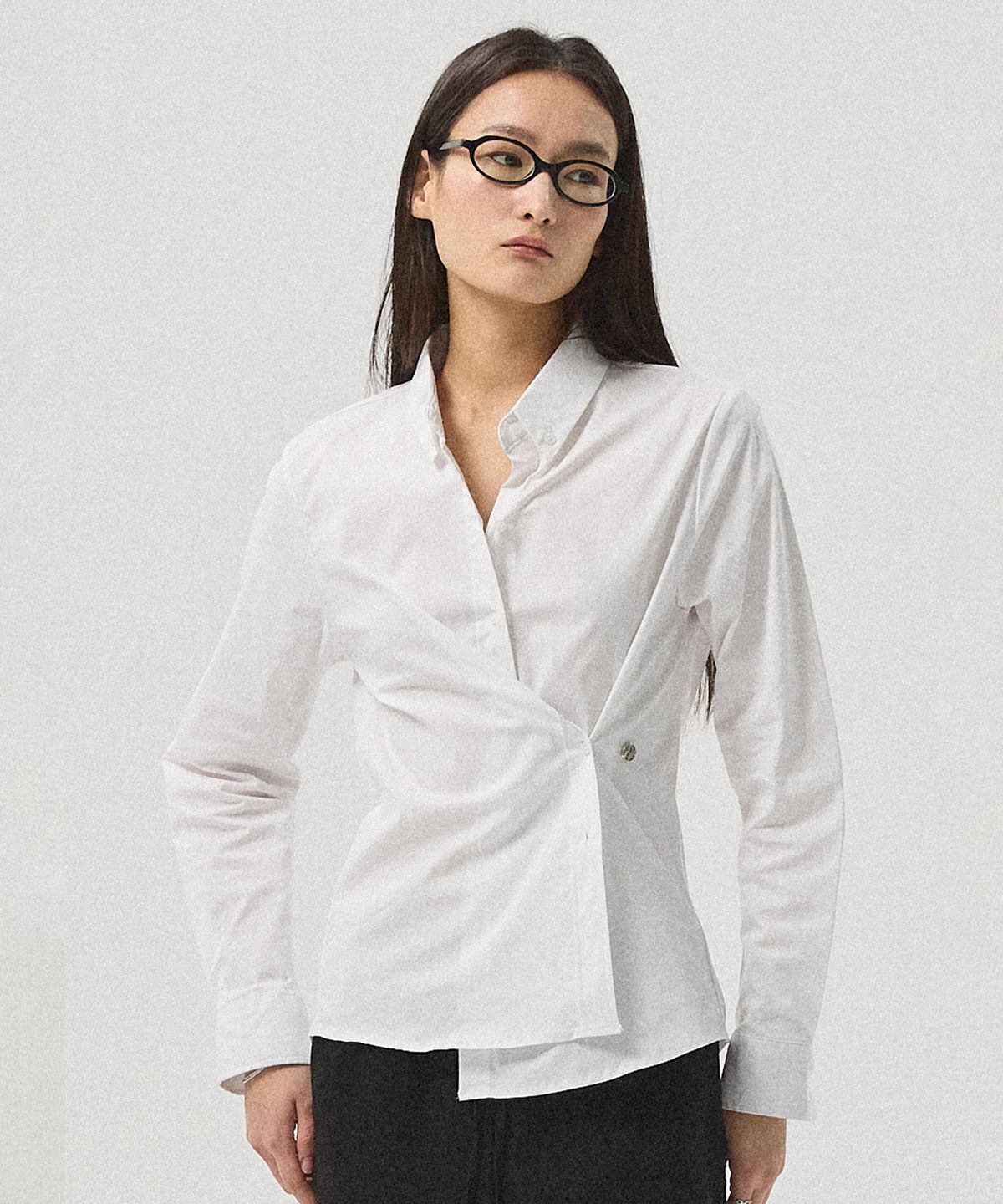 아흐레(AHRE) Mael Two-Way Cotton Span Twist Shirt_WHITE