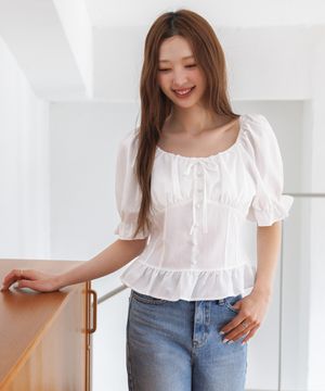 스퀘어넥 셔링 리본 퍼프 블라우스