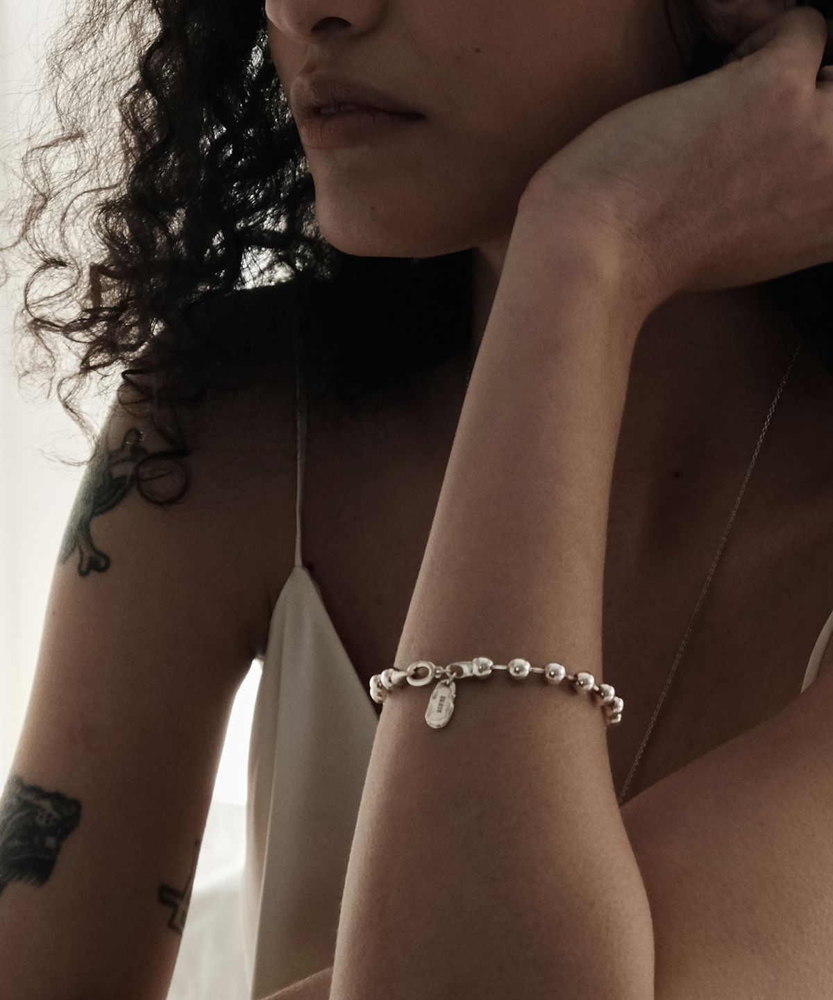 모헤르(MOHR) Sphere Bracelet (Small Scale)