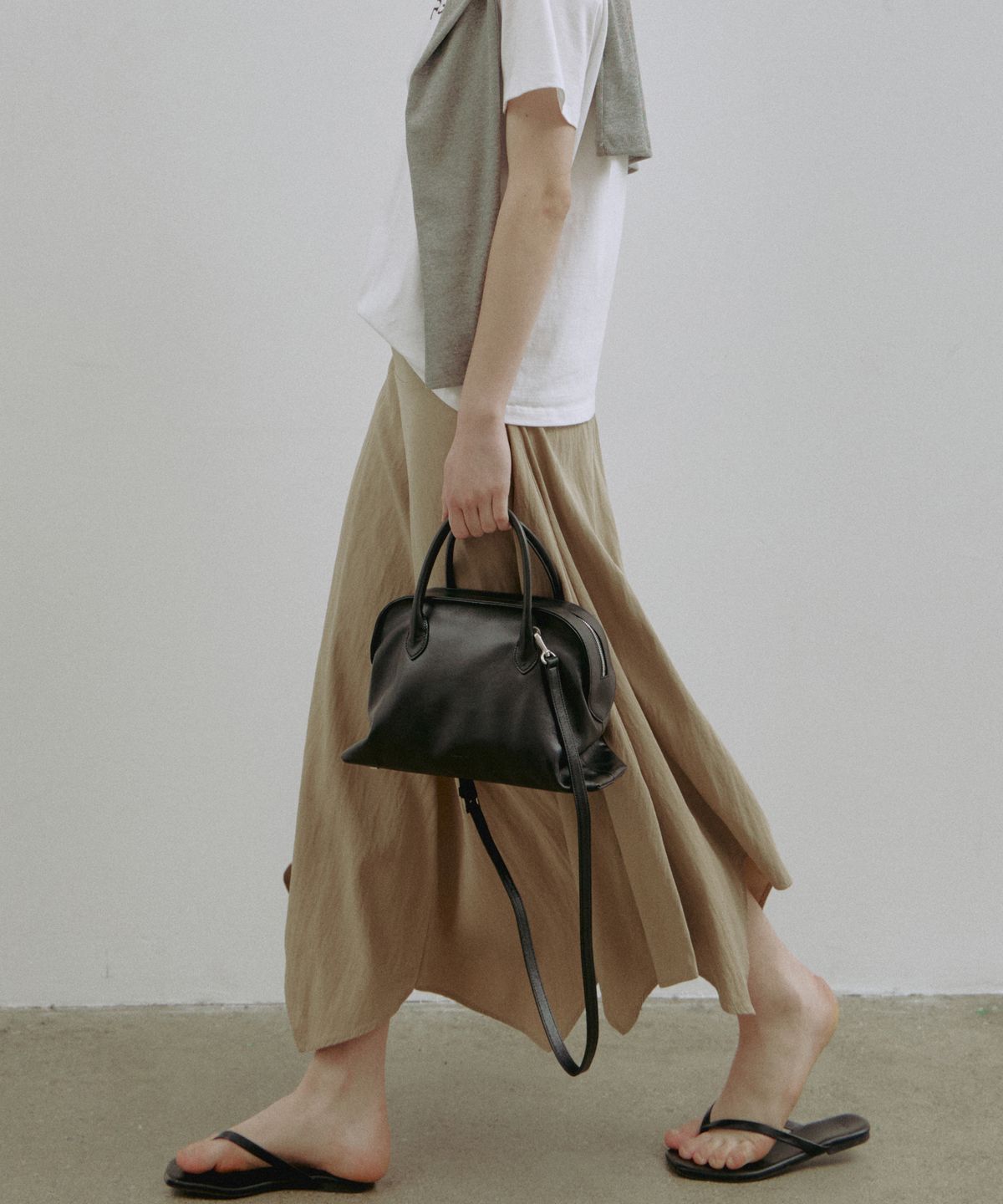 파흐탱(FHRTANG) ADELE BAG washed black