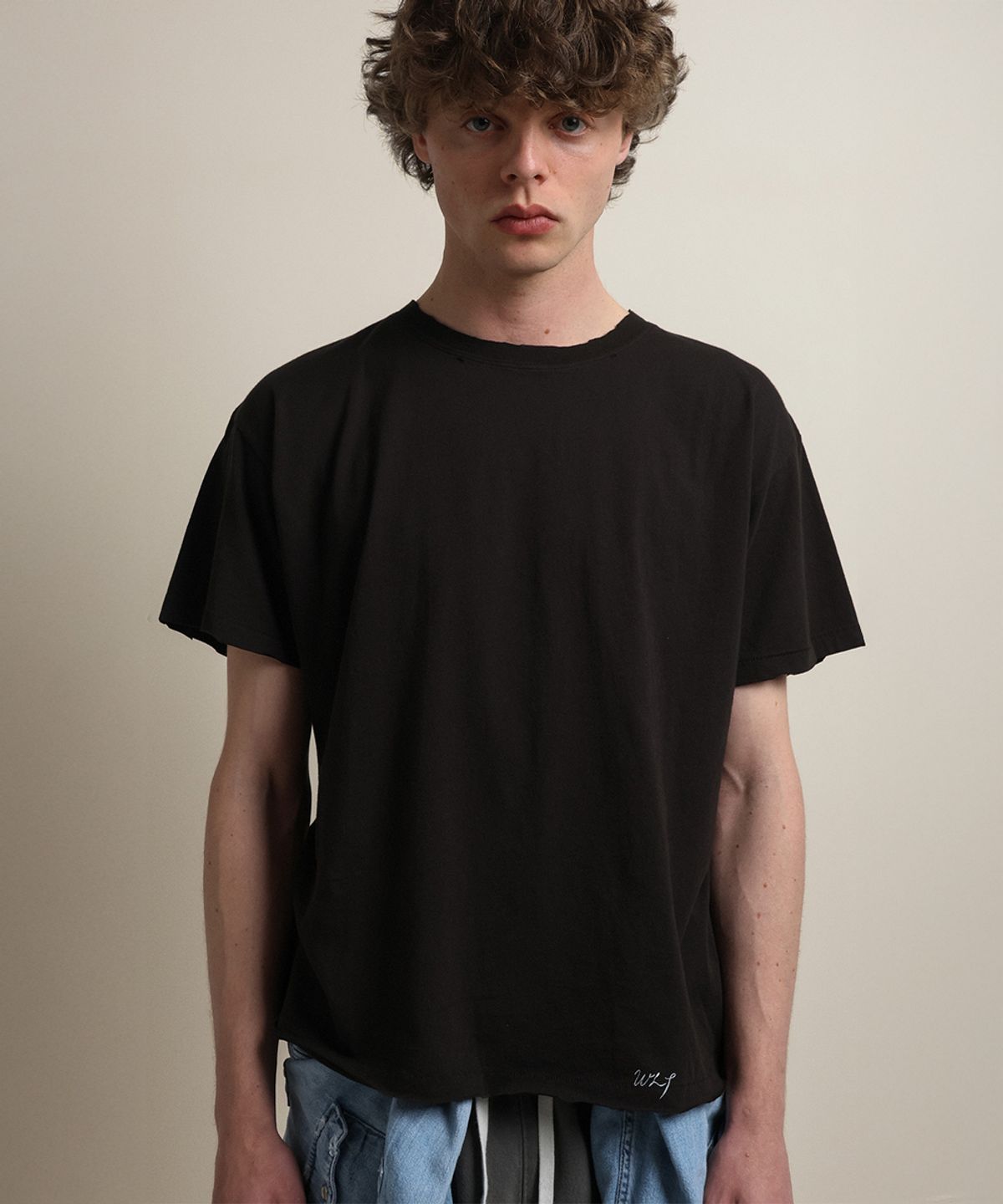 위러브티(WELOVETEE) ROCK N TEE [BLACK]