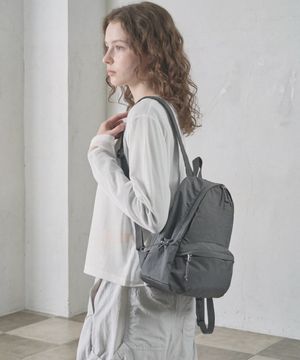 이안 W30 백팩 어반 차콜