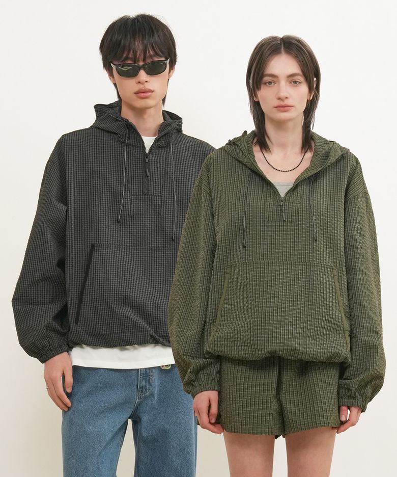 UNISEX 시어서커 체크 후드 아노락 [2COL] / GF1UJK009