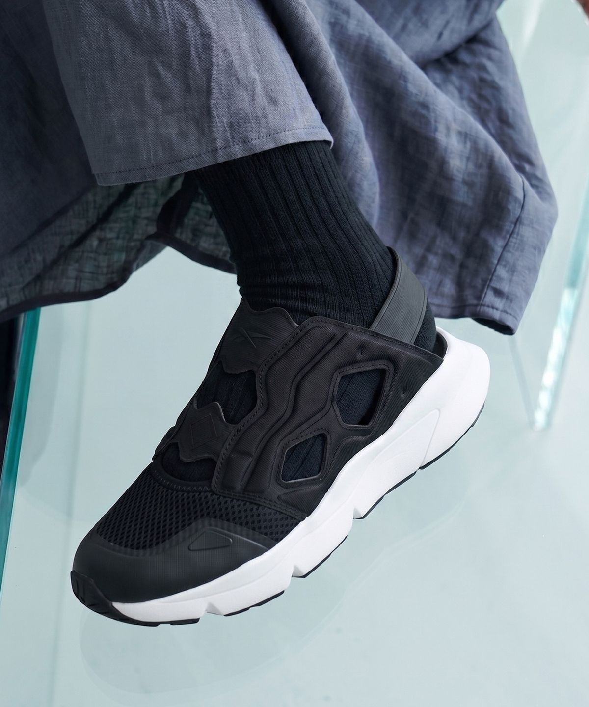 리복(REEBOK) 퓨리라이트 슬립온 - 블랙 / 100267291