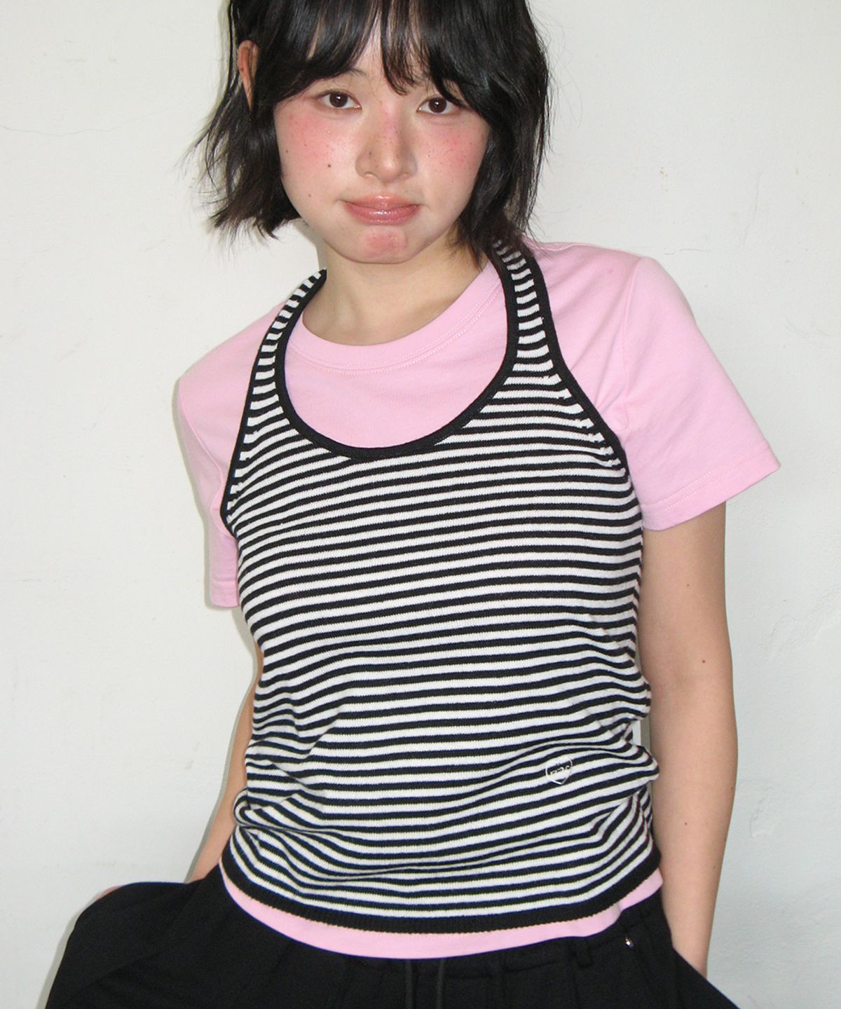 론론(RONRON) STRIPE KNIT HALTER NECK SLEEVELESS BLACK