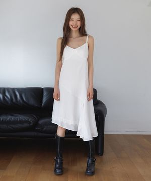 언밸런스 슬리브리스 레이어드 원피스