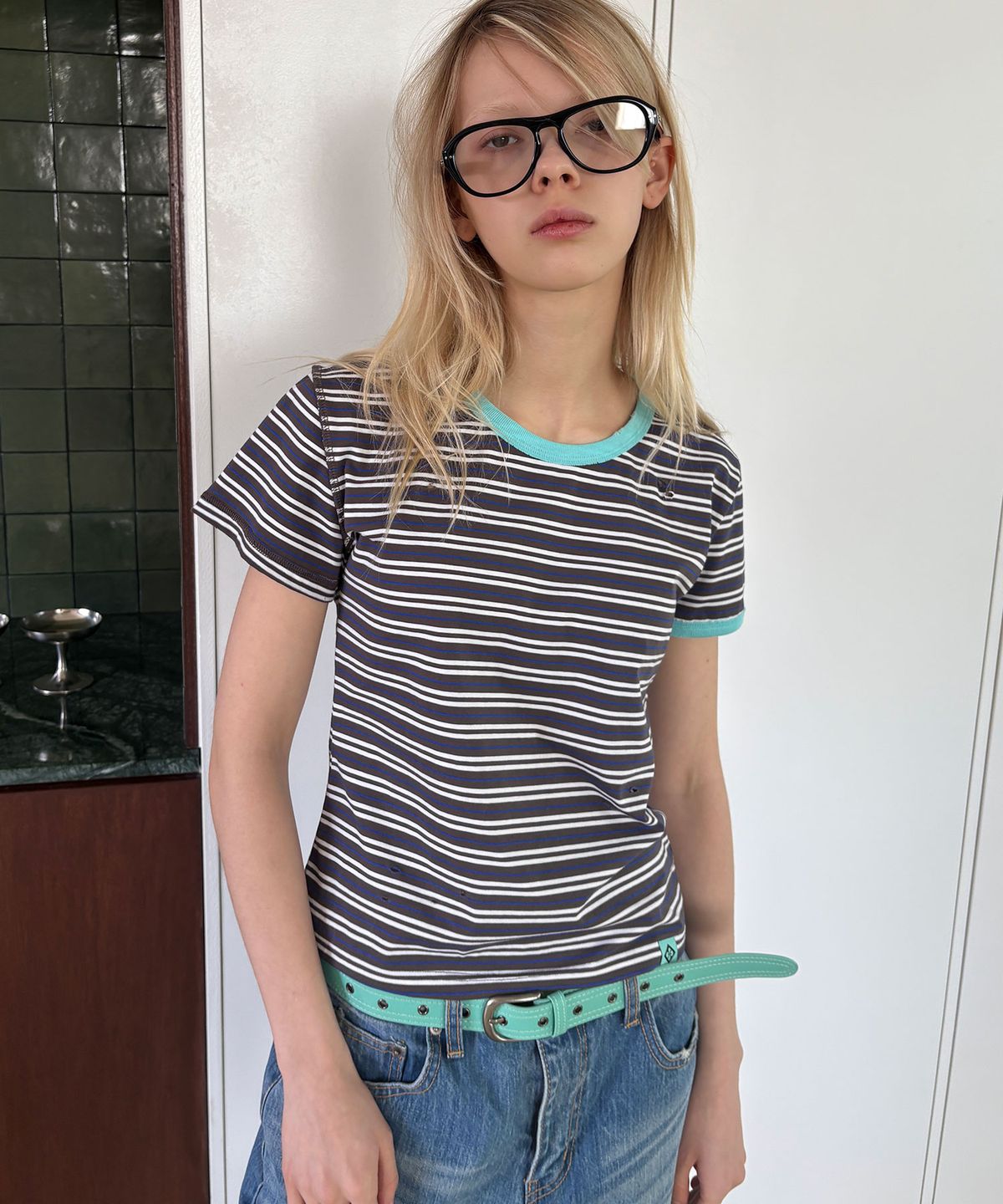 헤레틱(HERETIC) DESTROYED STRIPE ASYM RINGER T-SHIRT / charcoal blue