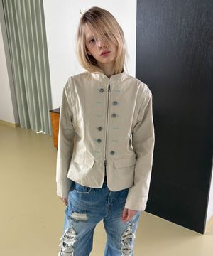 BUTTON DETACHABLE JACKET / light beige