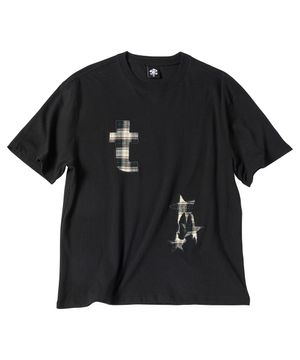 멜팅 체크 아플리케 반팔티 블랙