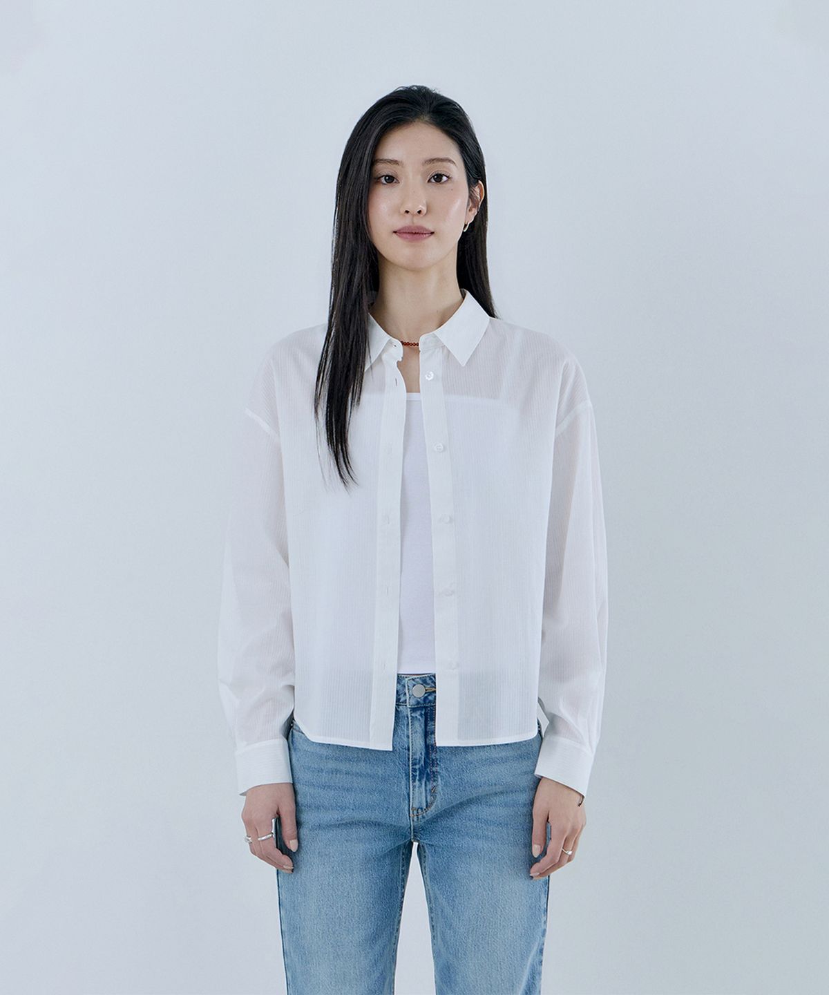 게스(GUESS) 2color 여성 넥 스트링 셔츠 YQ2W2254