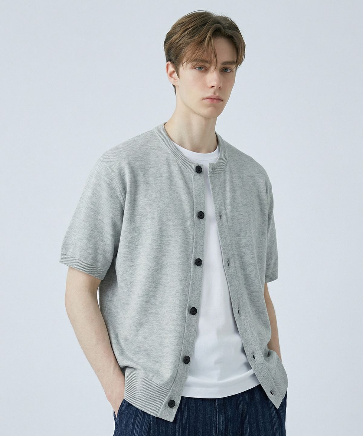 나우앤투모로우(NOWANDTOMORROW) ESSENTIAL HALF CARDIGAN [LIGHT GRAY]
