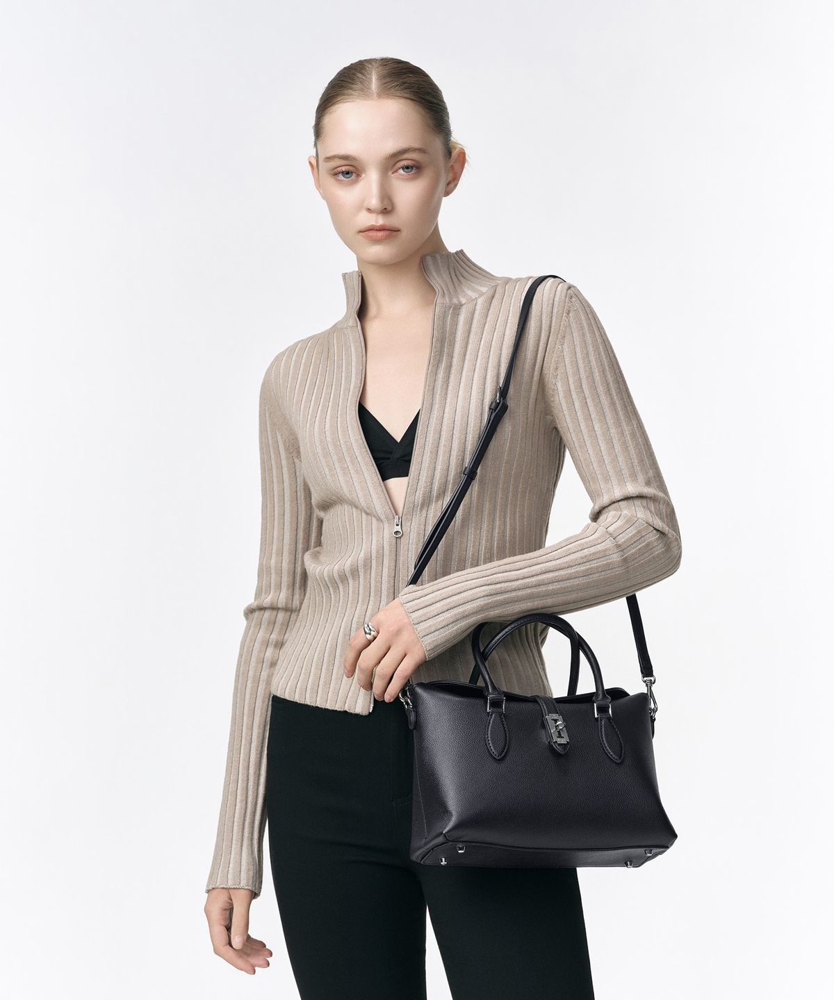 분크(VUNQUE) Halfmoon Flac Tote S (하프문 플락 토트 스몰)_2colors
