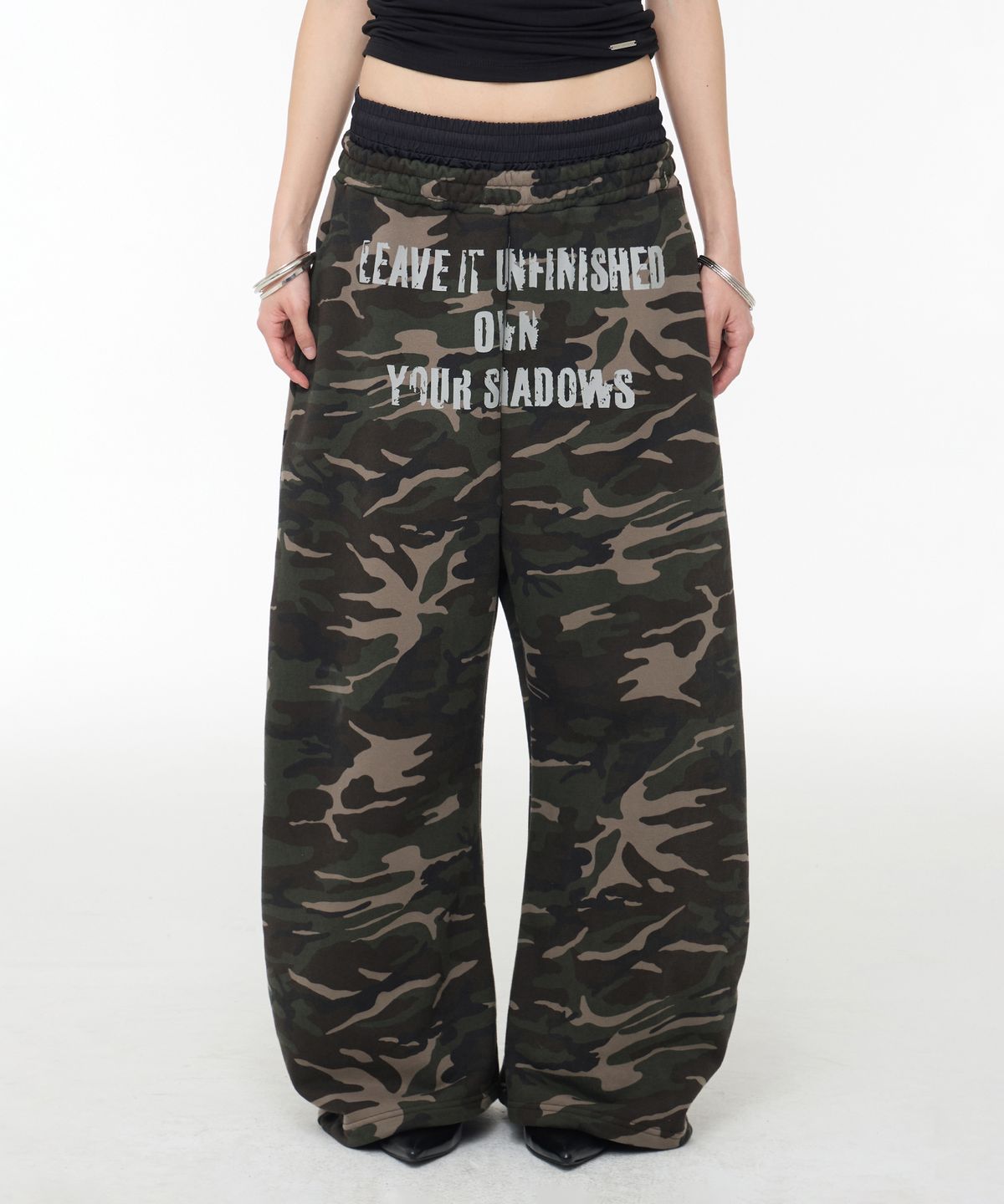 락케이크(ROCKCAKE) Camo Boxer Layered 2way Jogger - Khaki