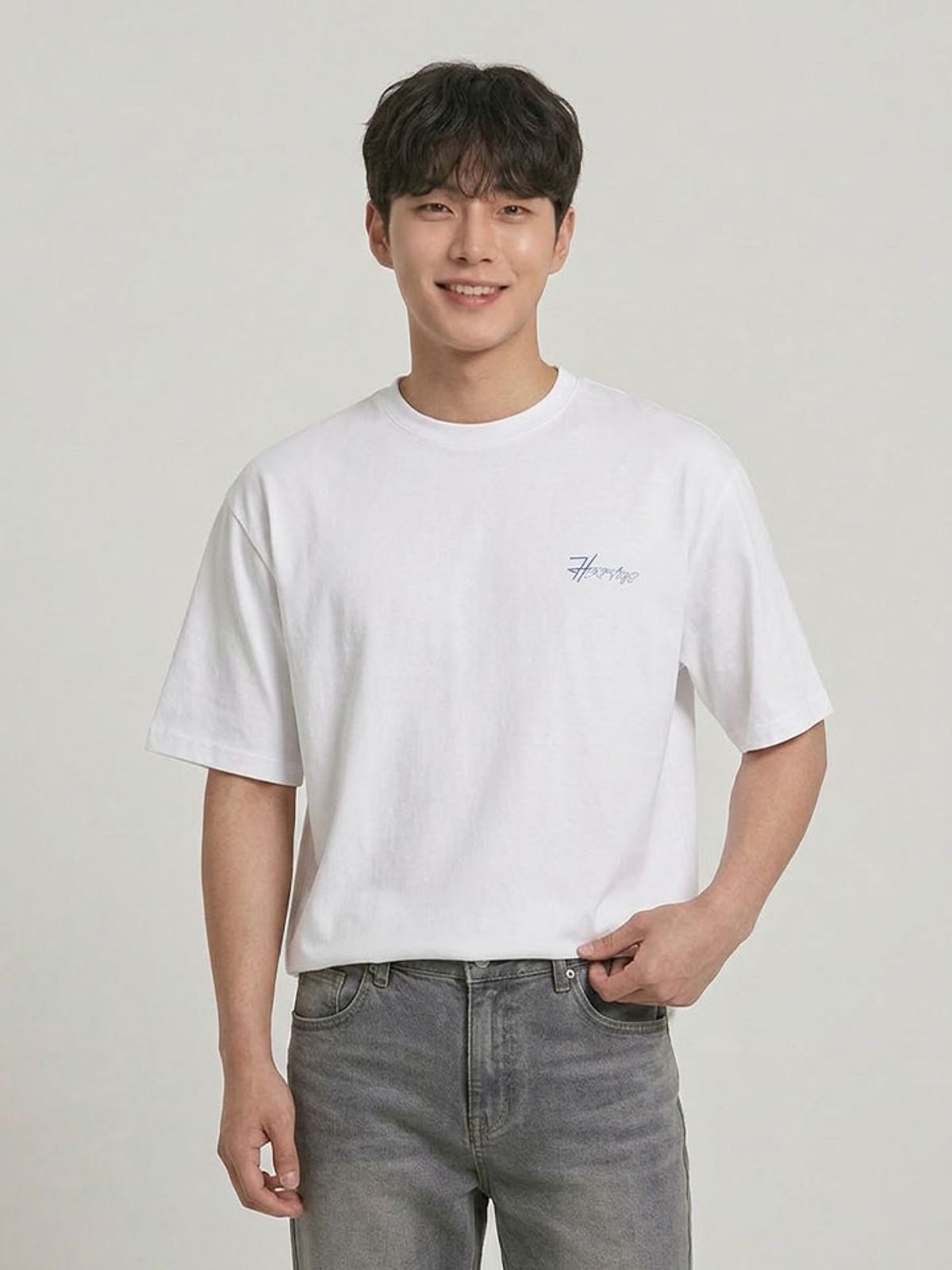 행텐(HANGTEN) 공용 블러 그래픽 반팔 티셔츠_001(10570-031-408-31)